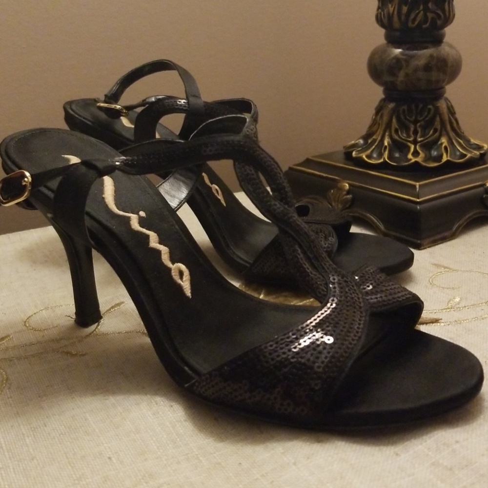 Black sequin dress heels